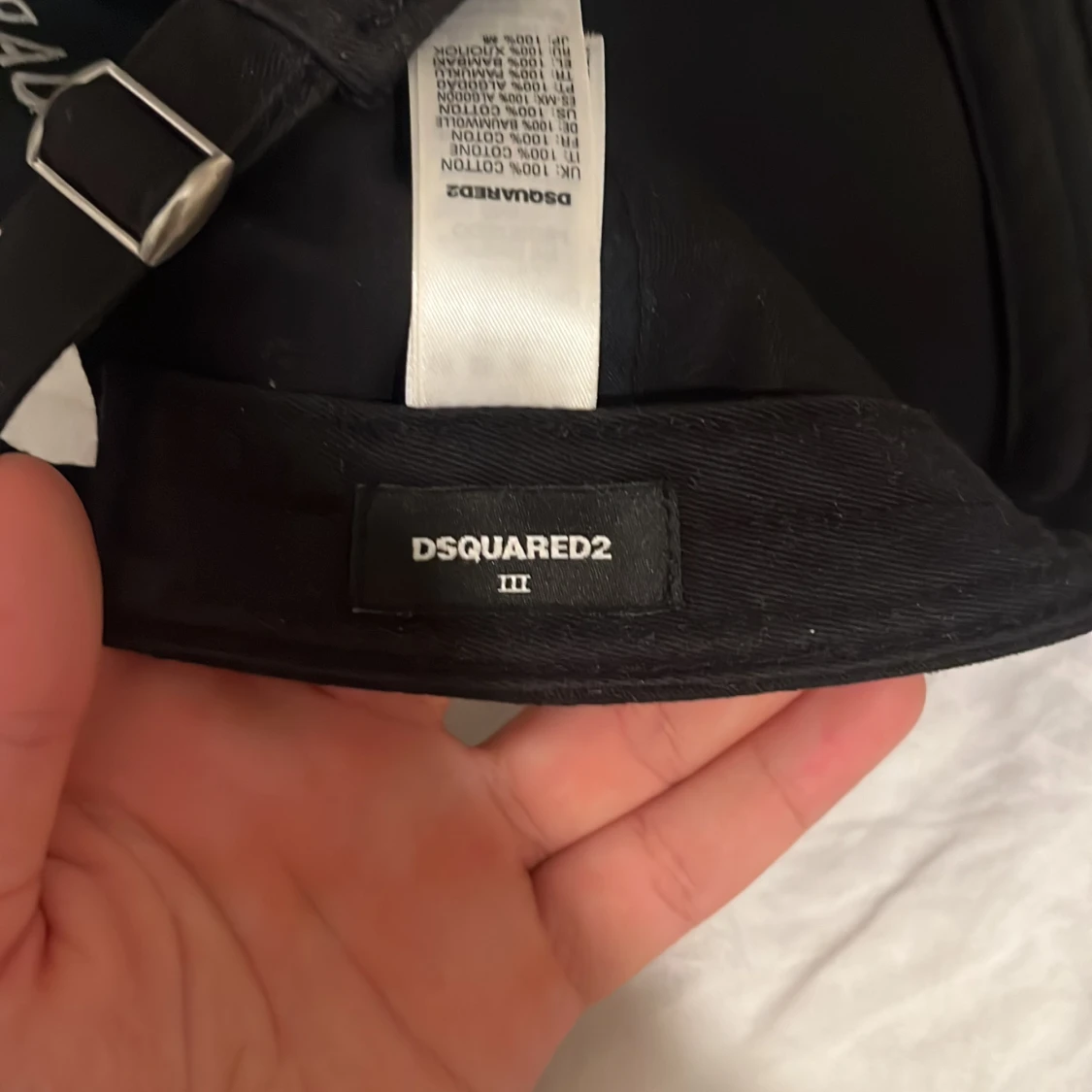 Dsquared2 keps  - 91