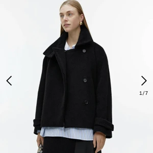 Arket jacka - Jättesnygg kappa från arket i storlek 36