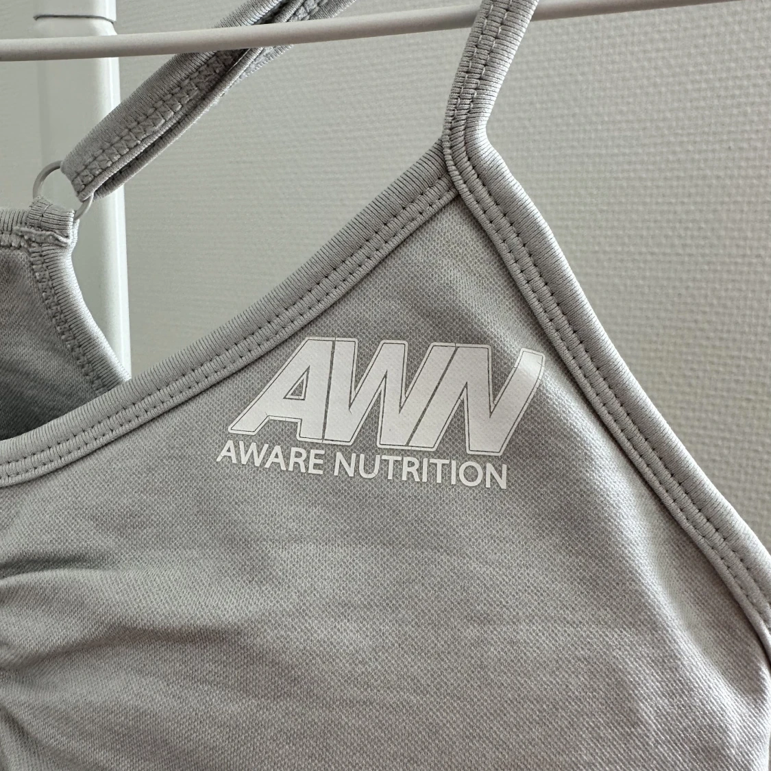 Träningsbh Aware nutrition (aldrig använd) - 90