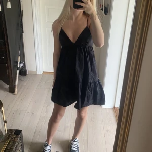 Zara klänning  - Klänning från zara!💕💕💕