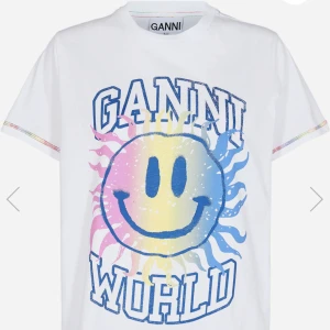 GANNI T-SHIRT - GANNI t-shirt i perfekt skick!