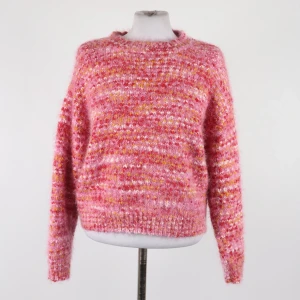 Stickad tröja - Superfin stickad tröja från monki! Perfekt till hösten💕 säljs då den inte använts 