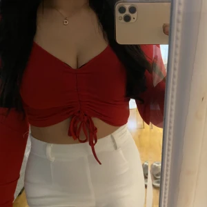 Ny topp - Aldrig använd, storlek S/M