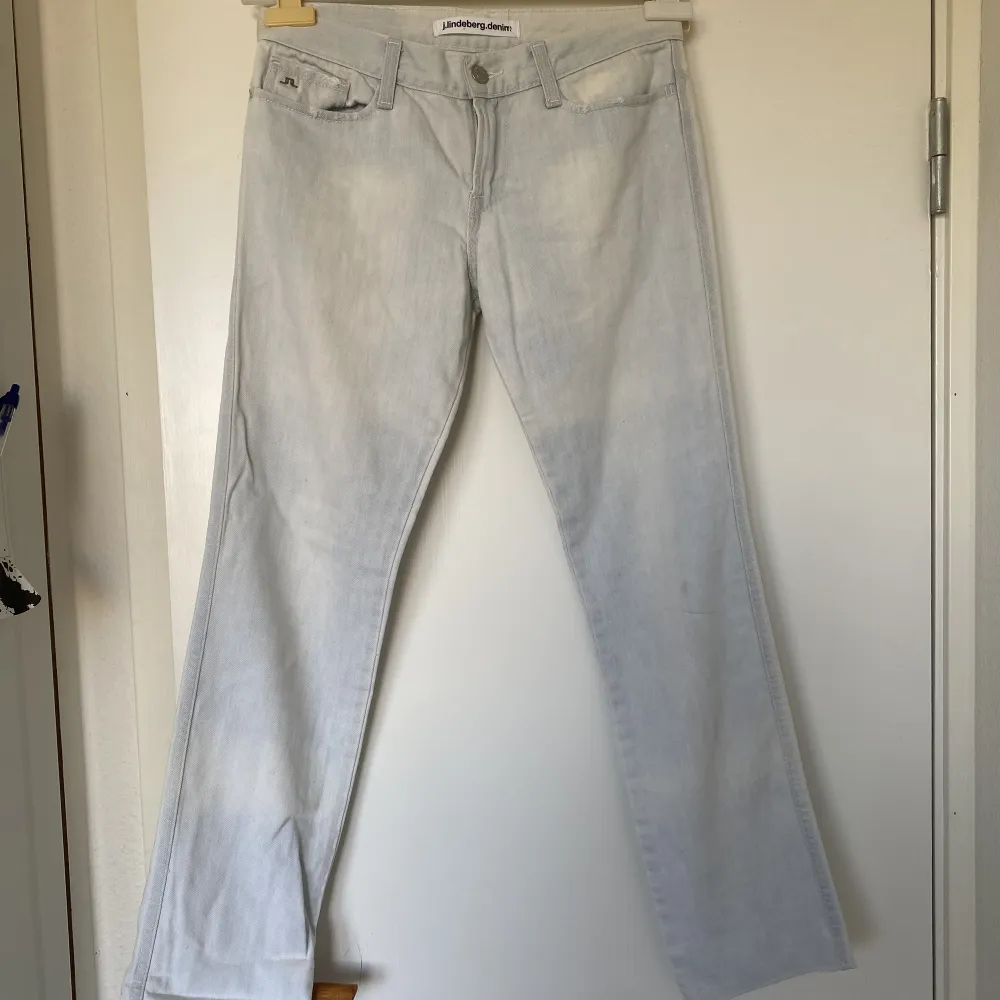 Skitsnygga lågmidjade J. Lindeberg jeans!. Jeans & Byxor.