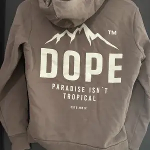 Sen dope hoodie i storlek 36, köparen betalar frakt. 