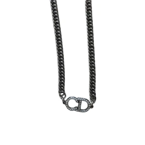 Christian Dior halsband  - Jätte fint skick! Ställbar stainless steel kedja 45-50cm. Självklart äkta