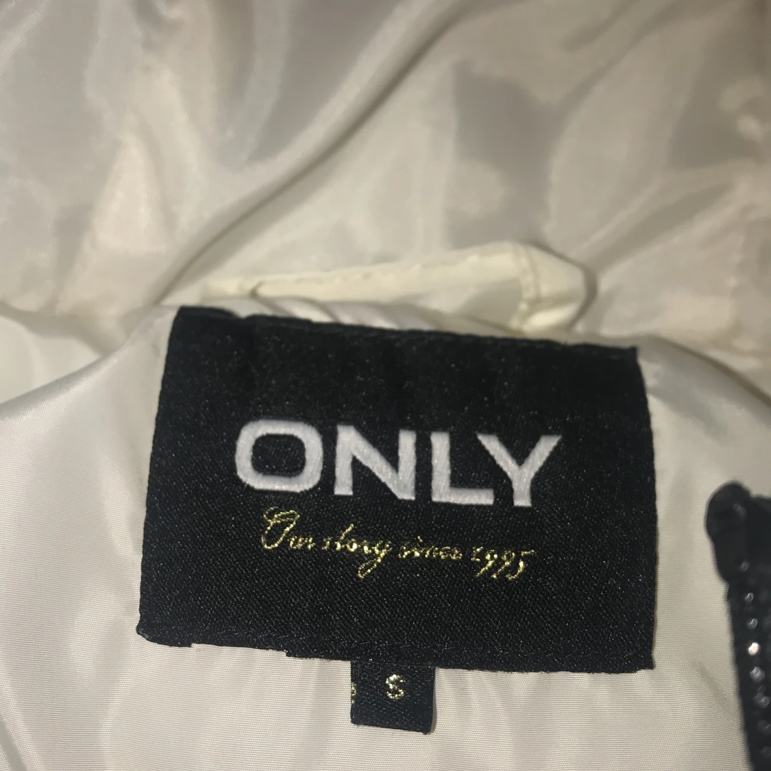 Vit ”only” jacka - 90