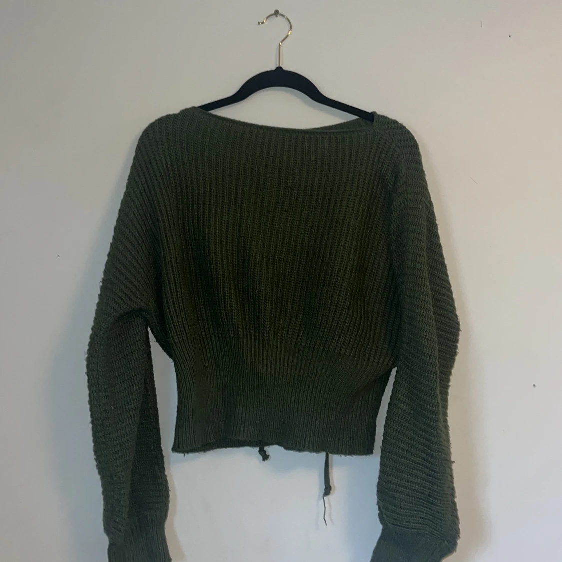 Stickad grön tröja  - 90