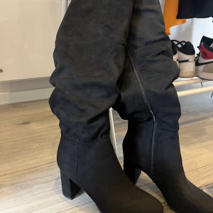 Boots - Helt nya boots  Strolek 39