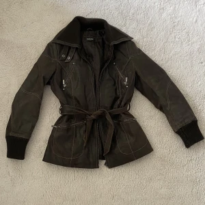 Jacka  - Super fin jacka men kommer inte till användning 