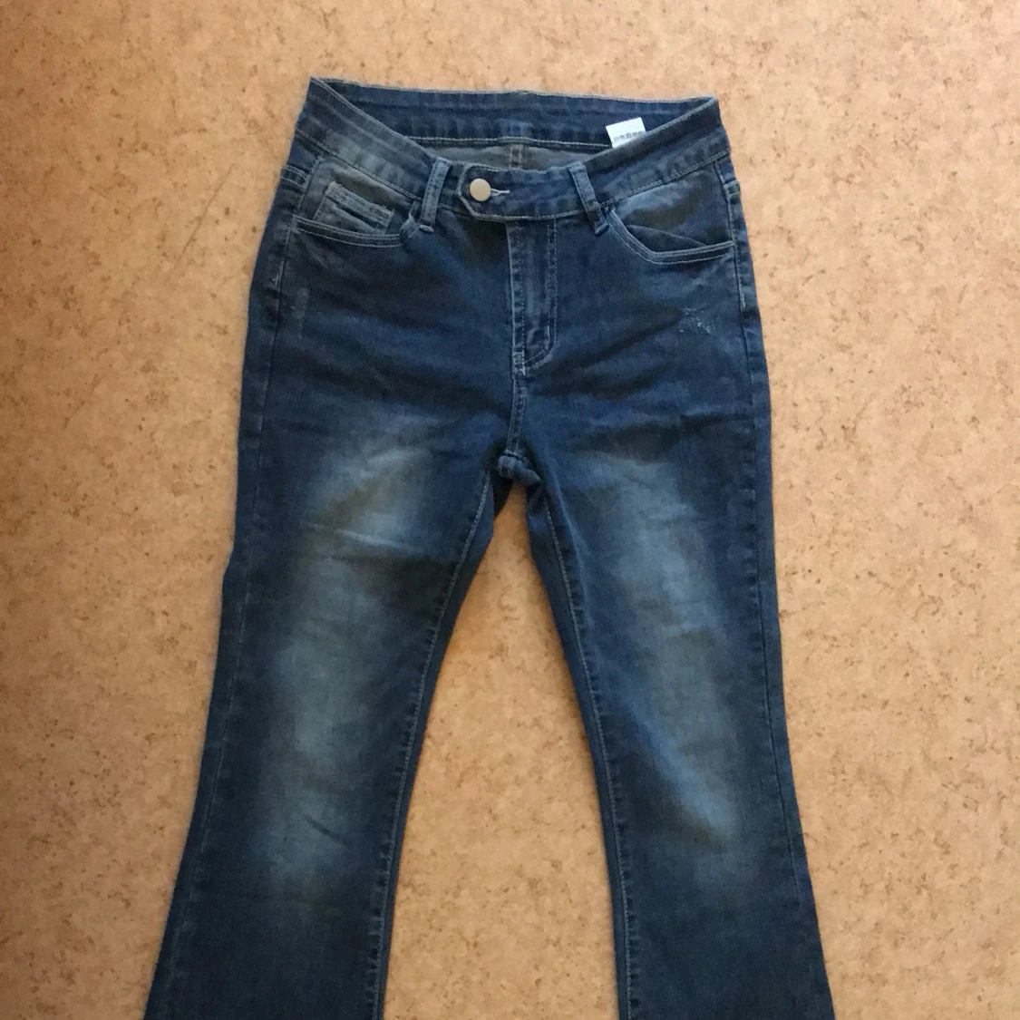 Mörk blåa jeans  - 91