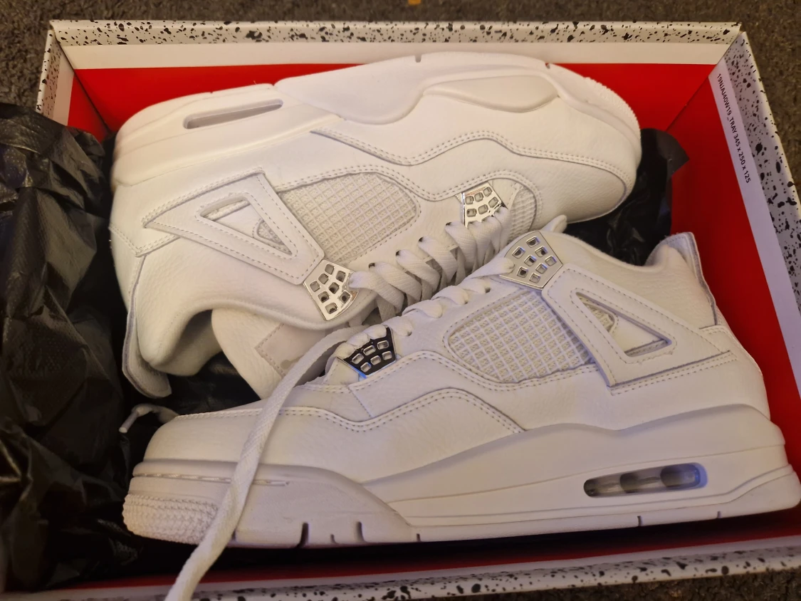Air jordan 4 pure money