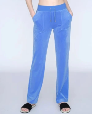 Juicy couture byxor - Blåa juicy couture byxor i storlek xxs, säljer pågrund av att jag inte använder dem