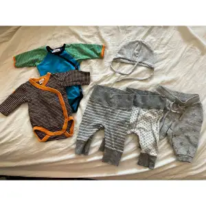 Babykläder i storleken 50-60