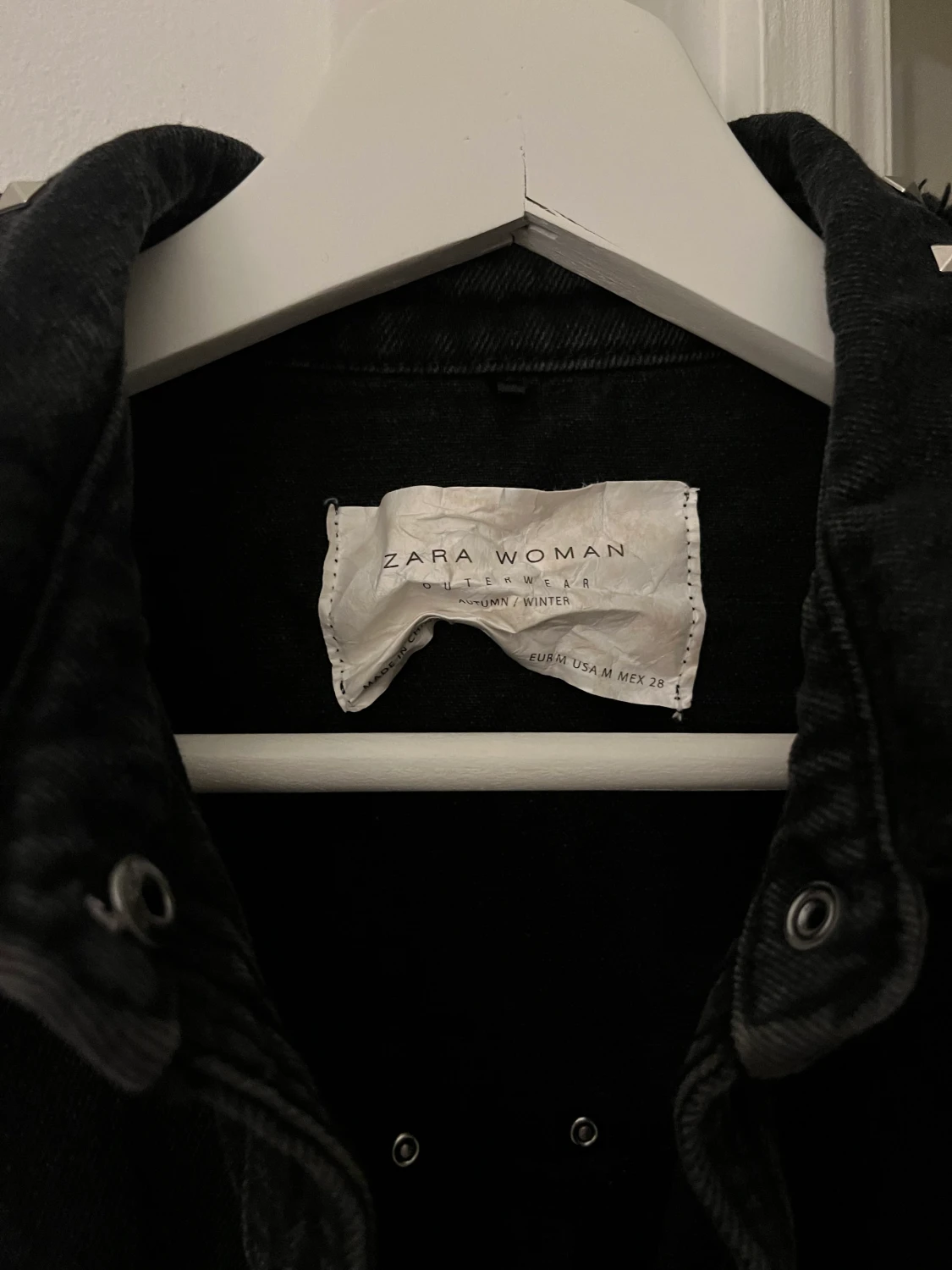 Svart jeansjacka - 90