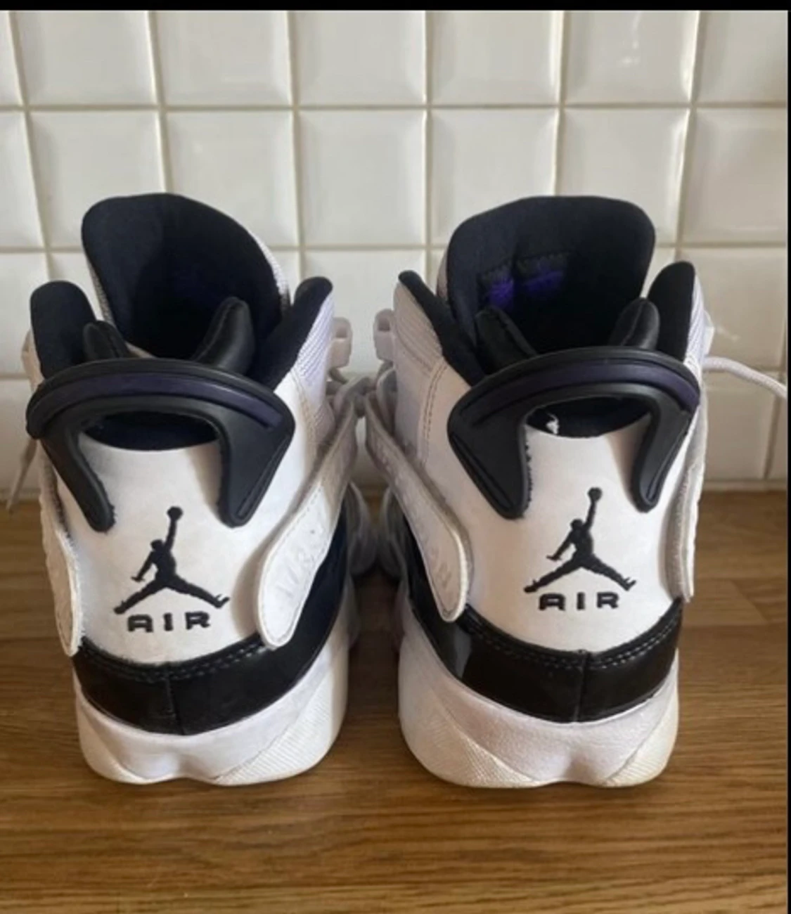 White & Black Jordan 6 Rings Sneakers - 90