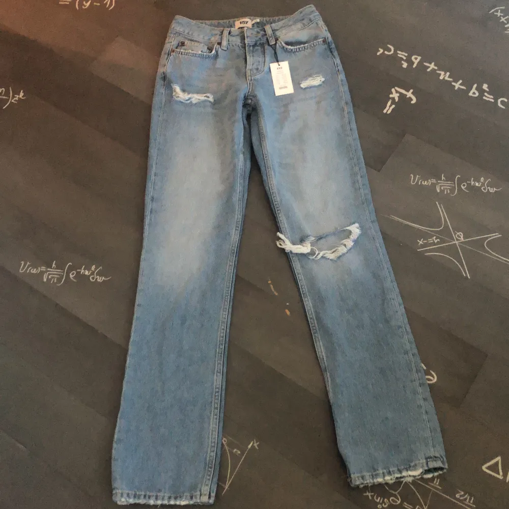 Lager 157 jeans med lappar kvar nypris 500 kr Strl xxs. Jeans & Byxor.