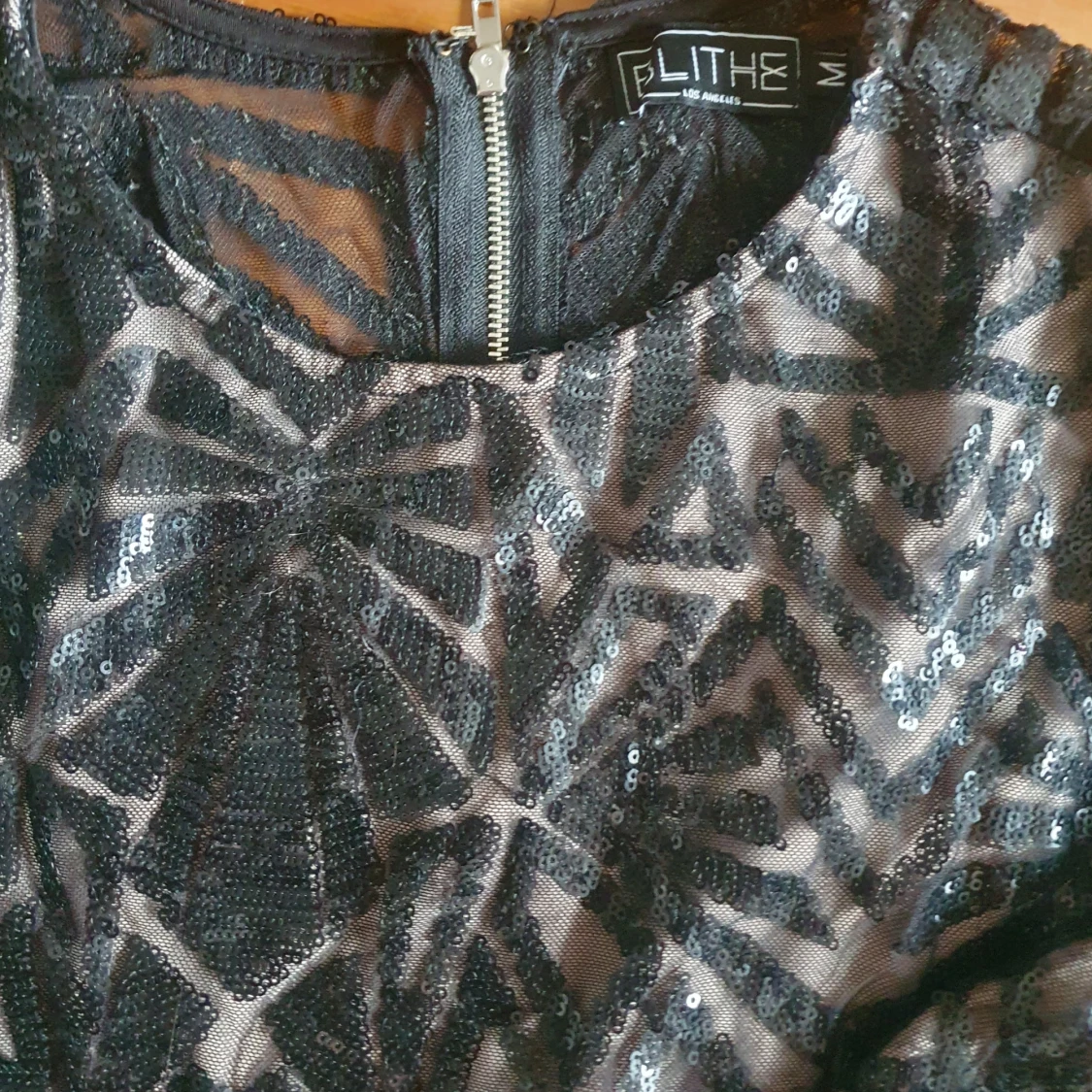 Sequin Crop Longsleeve  - 91