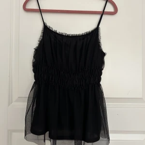 Svart linne - Ett fint svart sommar linne