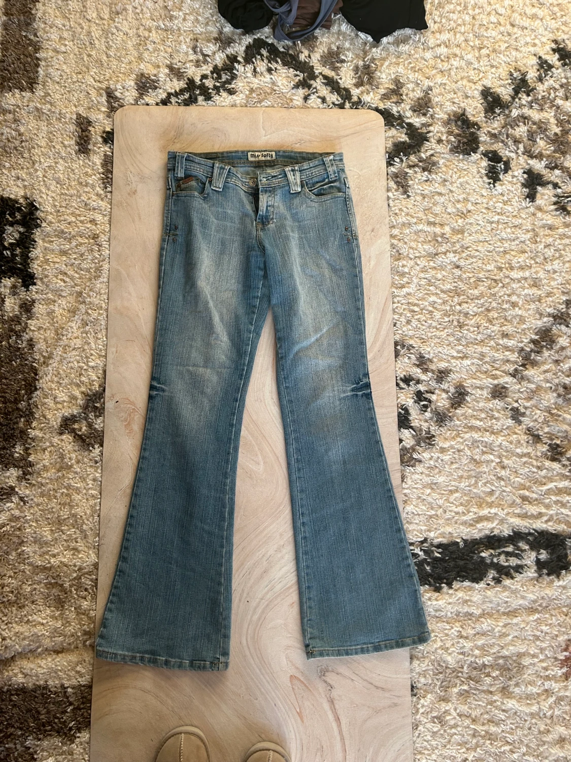 Lågmidjade bootcut y2k jeans