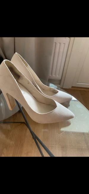 Klackskor  - Klack skor i fint skick.