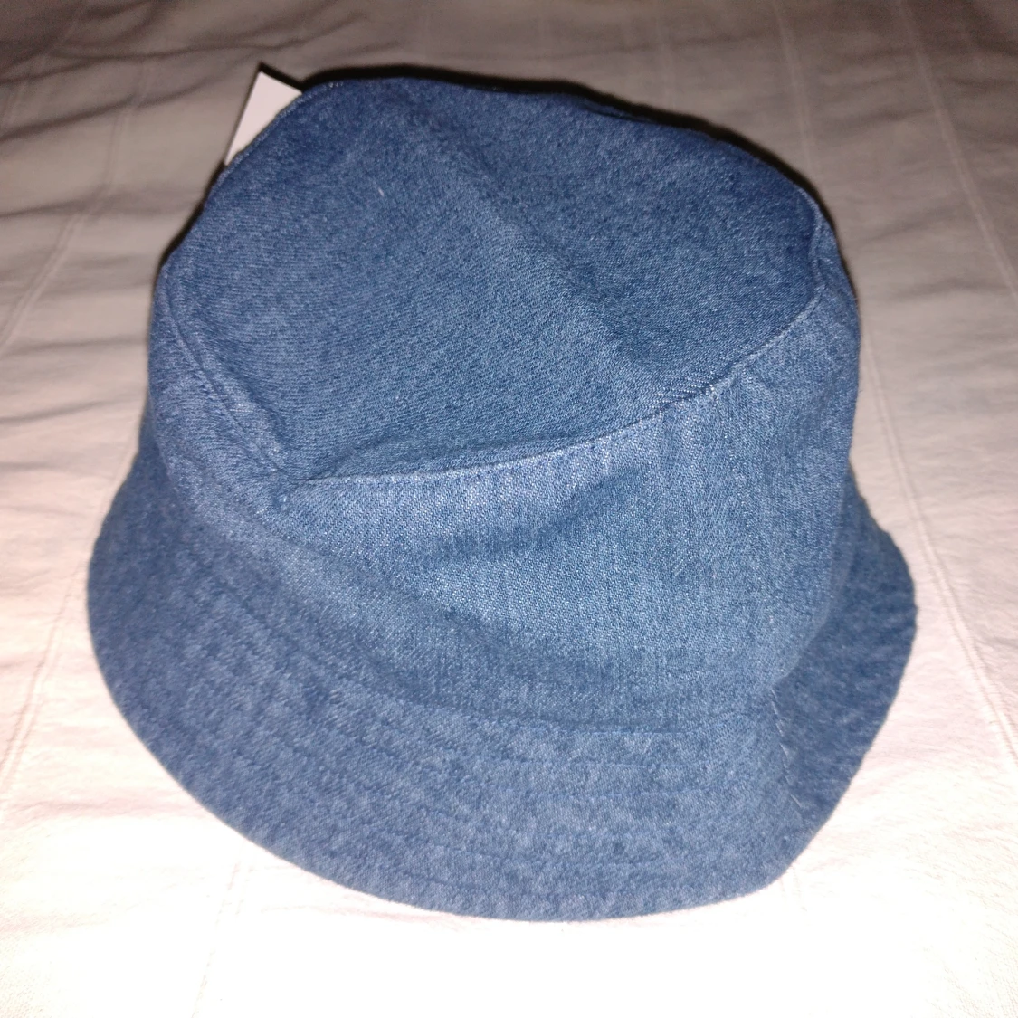 Oanvänd! Blå denim bucket hat - jeanstyg/denim - one size - 90