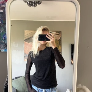 Fest topp - Najs topp som passar perfekt till fest😍