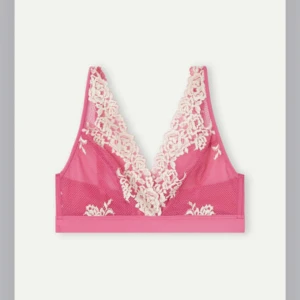 Intimissimi bh - Säljer denna fina bh-n från intimissimi, säljer då jag köpte fel storlek 🥰
