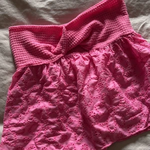 Topp - Säljer denna helt nya topp ifrån shein i storlek s💗