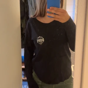 Tröja - Säljer denna tröja ifrån Dope i storlek 40💗