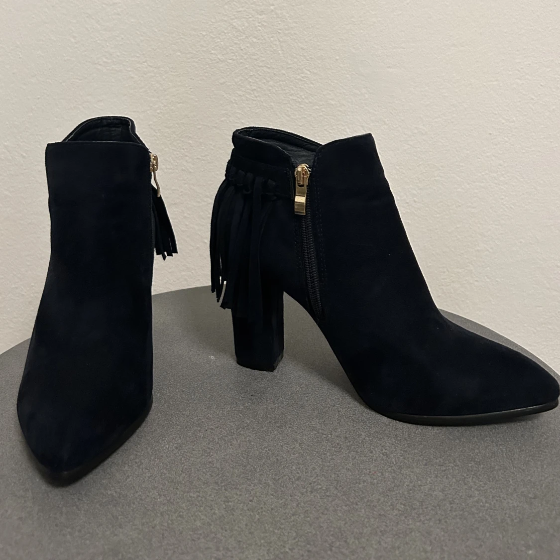 Ankelboots med fransar