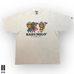Bape baby milo polo tee - Skiftet ÄKTA bape baby milo tröja från 2010 🙉pit to pit 53cm🐒längd 60cm🙈storlek L