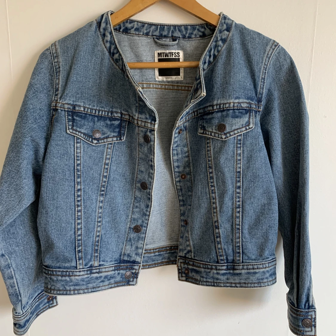 Kort denim jacka  - 91