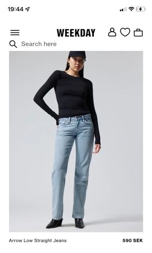 Jens - Säljer dessa populära Low waist Jensen från weekday! Jensen är i storlek 27/30 och Säljer på grund av att jag köpte i fel storlek💓 Skriv om du är intresserad! Köpare står för frakt❤️ordinarie pris 590kr säljer för 150+ frakt