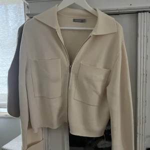 Overshirt  - Så fin overshirt från Åhléns som jag tyvärr bara använt fåtal gånger