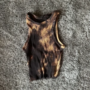 Ribbad Topp - Aldrig använd!🌟 Säljs pga flytt! ❗️KOMMER IFRÅN DJURFRITT & RÖKFRITT HEM❗️ 💖Köparen står för frakten💖 