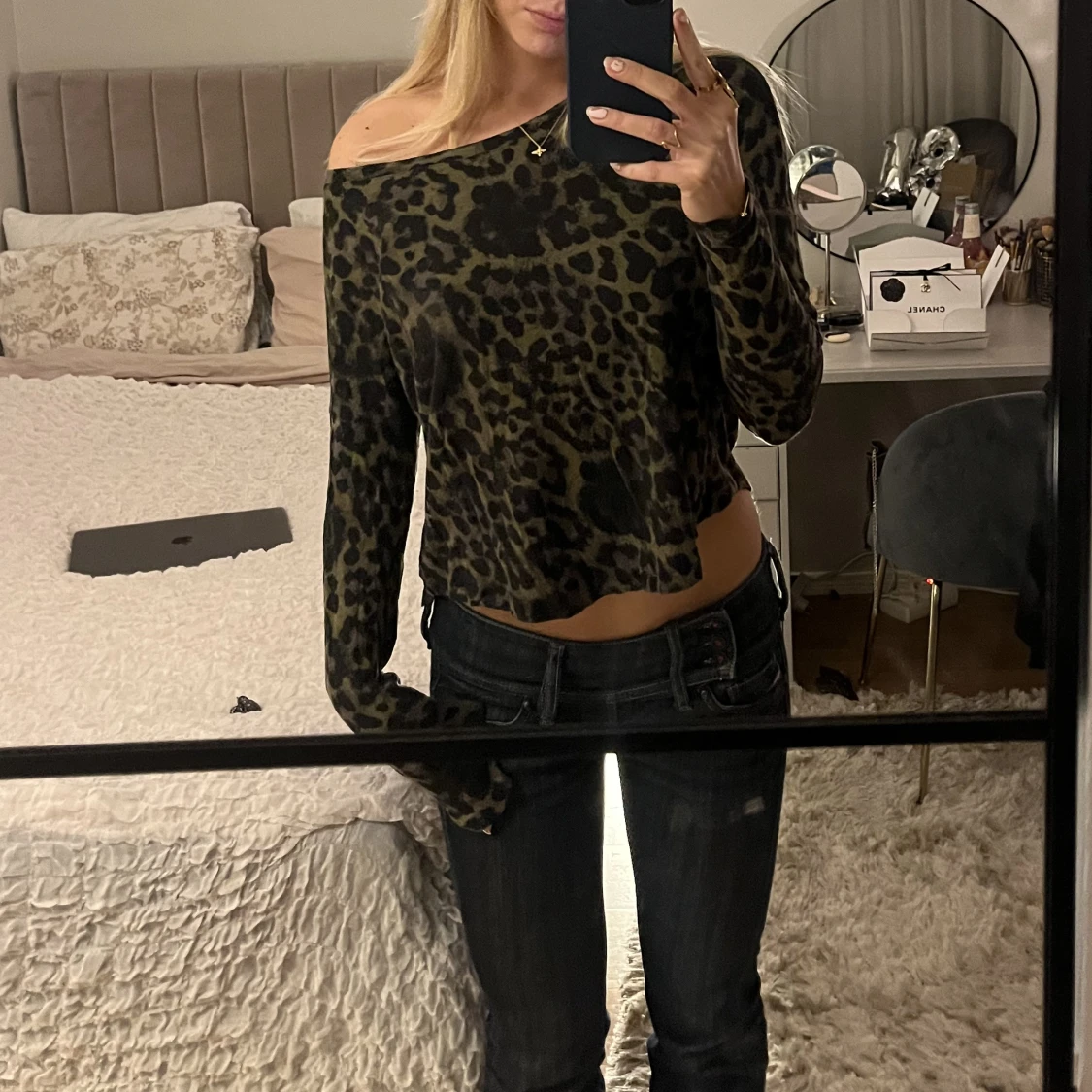 Ormmönstrad tröja - 91