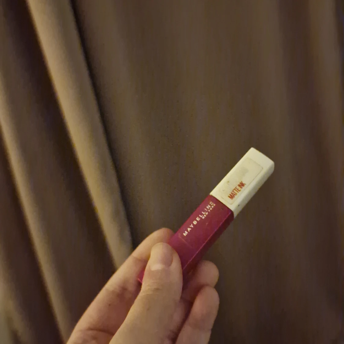 Maybelline new york matte - 90