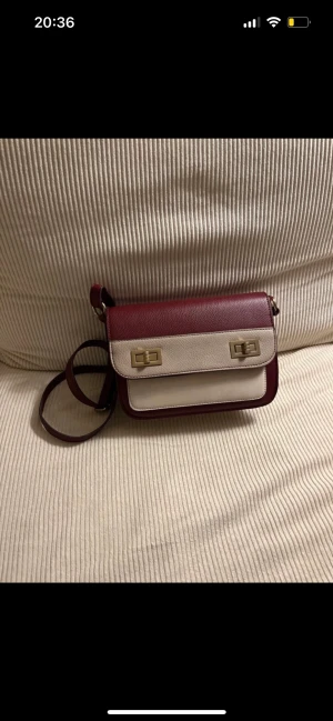 Cute väska - Väska från accessorize