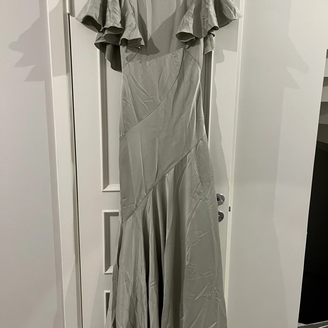 Olivgrön balklänning 