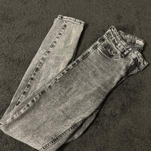 Molly jeans från Gina Tricot♥️ strl S