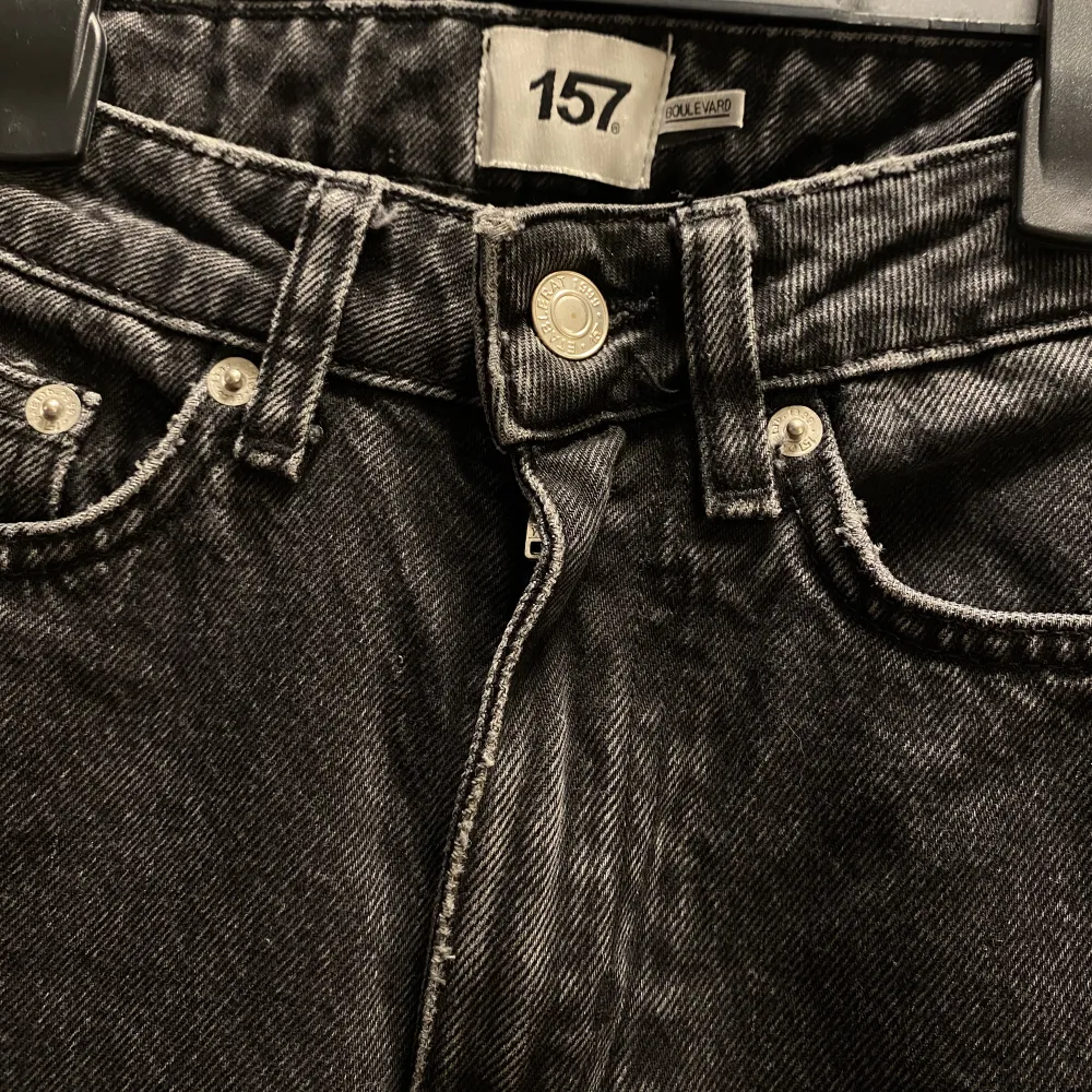 Sten tvättade jeans från lager 157. Nästintill oanvända! Nypris 300. Jeans & Byxor.