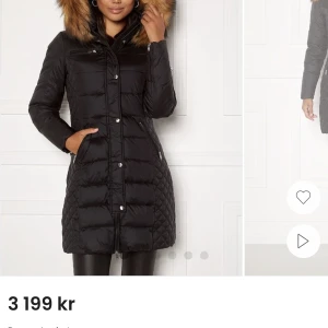 Rock and blue jacka  - Nyskick Storlek 38