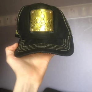  kom Denna kepsen i äkta -  kom och få den 20 % rabatt 