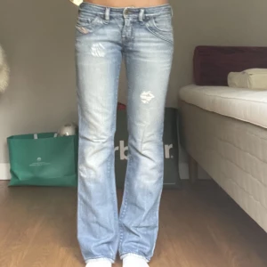 Disel jeans - Så fina disel jeans i storlek 28!! Passar mig som är 165💞