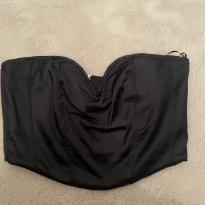 Satin topp - Satin topp, endast testad