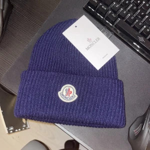 Moncler mössa - En fin moncler mössa