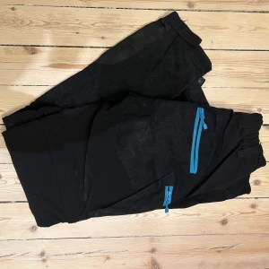 Funkisbyxor - Sparsamt använda funkisbyxor, går att göra till shorts.  Priset är ej hugget i sten