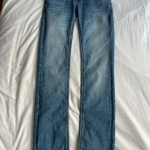 LTB jeans  - Säljer mina superfina jeans från LTB! Nyskick, använda 1 gång.  Pris går att diskutera!🩷 Strl 24x34(W24L34)🩷 Skriv för fler bilder🩷