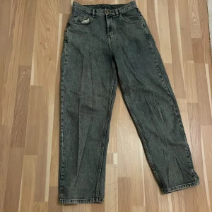 Jeans - Jeans i storlek w30, 76cm